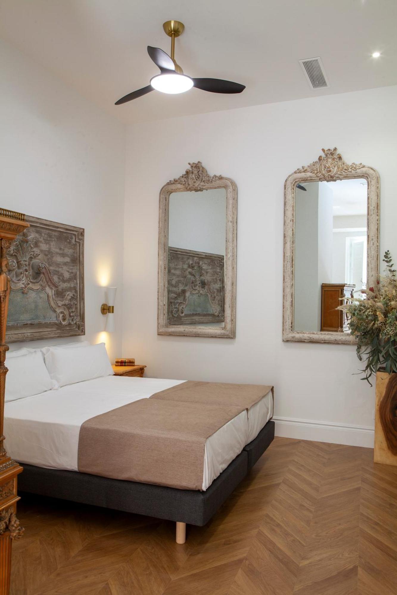 Pries Homes - Center Beach Málaga Dış mekan fotoğraf