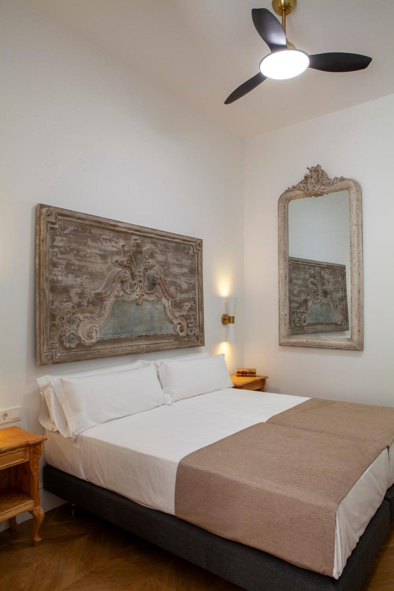 Pries Homes - Center Beach Málaga Dış mekan fotoğraf